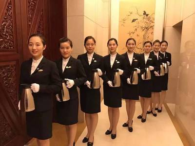 河南省黃河迎賓館VIP會(huì)議與客房服務(wù)骨干培訓(xùn)班暨展覽展示服務(wù)專項(xiàng)研修正式開班