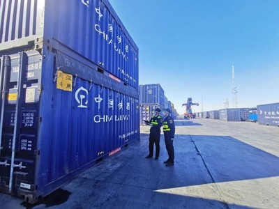 石河子海關全力保障“鐵路快通”中亞班列順利通關，助力國內貿易代理發展